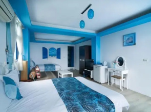 Santorini B&B