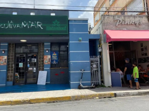 Centric 3B/1Bath near trendy Loiza Street