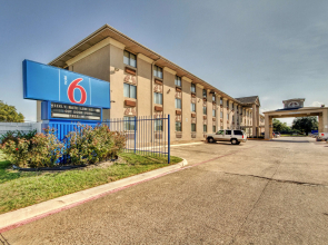 Motel 6 Dallas, TX - Fair Park