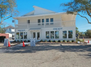 5BR Getaway w/ Private Pool, Golf Cart, 4 Bikes & 30A Convenience!
