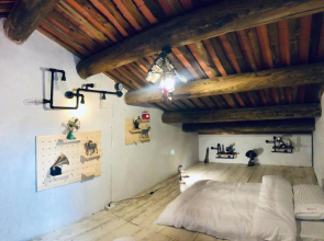 Red Tomato B&B II
