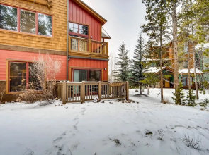 Keystone Townhouse on Snake River by RedAwning
