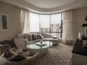 1 BEDROOM LUXURY APARTMENT Sandton Skye
