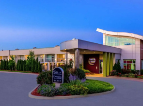 OASIS & CONV. CENTER, An Ascend Collection Member