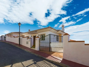 Cosy Holiday Home in Torrox Costa With Private Swimming Pool