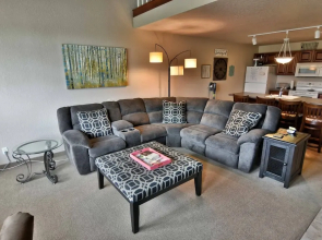 Unit 305 2 BD/ 2 BA Condo 2 Bedrooms 2 Bathrooms Condo