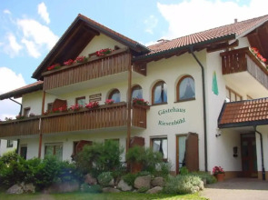 Gästehaus Riesenbühl