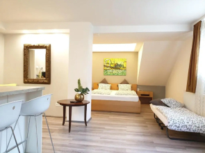 BudaSmile Appartment @ Buda Castle - FREE parking