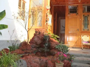 Xiao Ren Hostel Building 1