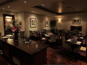 Pembroke Hotel