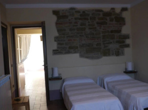 Rosmarino Charming Apartment in Italy for 4 People