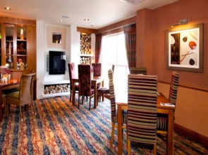 Premier Inn Christchurch / Highcliffe