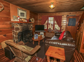A Sweet Pine Cabin -  3Br/1BA/WiFi/Roku/Netflix