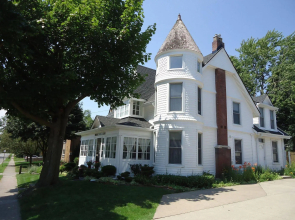 Absolute Elegance Bed & Breakfast