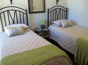 Rise and Shine Lodge