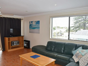 Paragon Apartment 8