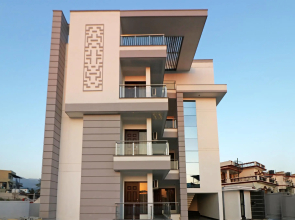 OYO 9977 Jagat Residency