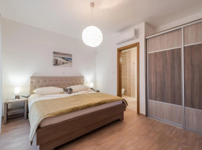 Stunning Home in Debeljak with Outdoor Swimming Pool, Hot Tub & 4 Bedrooms
