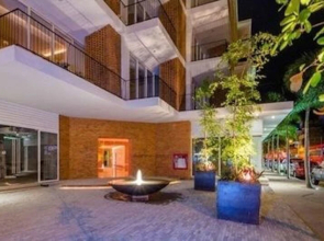 Romantic Zone The Park 2 Bedroom