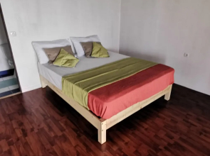 Aotera Guest House