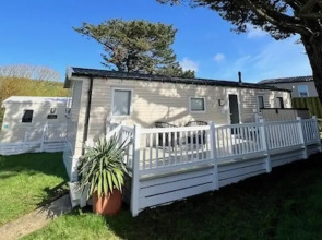 Caravan at Newquay Bay Resort - 3 Bedrooms