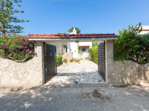 3553 Villa Cirenaica by Barbarhouse
