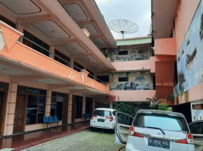 OYO 90431 Hotel Kalimas