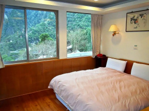 Taroko Tienhsiang Youth Activity Center