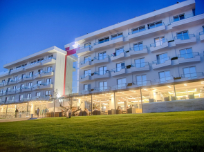 Premium Beach Hotel