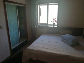 Bihai Jinjing Hostel