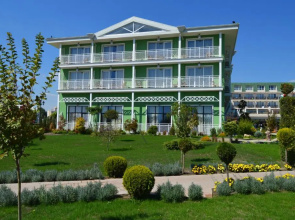 Eco Therma Village - Free Parking & Private Beach & Mineral Pool