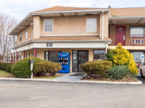 OYO Hotel Edison NJ Route 1