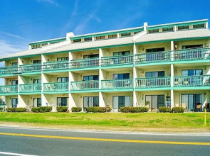 Emerald Shores Resort 2001 627850 by RedAwning