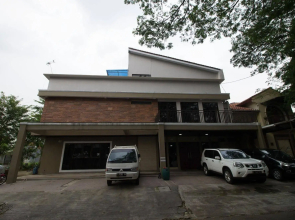 RedDoorz @ Taman Simpruk Cikarang