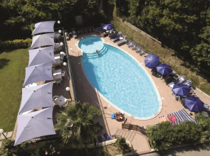 Hotel Flora