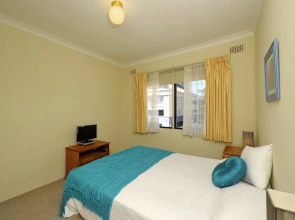 Bay Village Unit 10 Shoal Bay