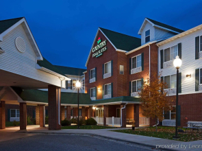 Country Inn & Suites by Radisson, Duluth North, MN