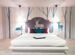Reindeer Park Resort