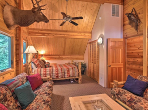 Secluded Leavenworth Cabin on Chiwawa River!