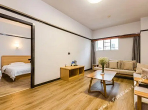 Kun Ming Rui Feng Hotel