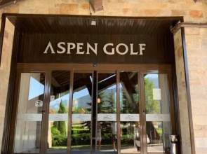 Aspen Suites Studio apartment