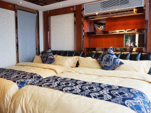 South & North International Apartment