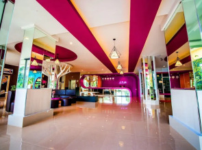 Dancenter Luxury Underwater World Pattaya