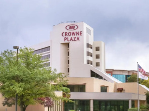 Crowne Plaza Virginia Beach Town Center by IHG