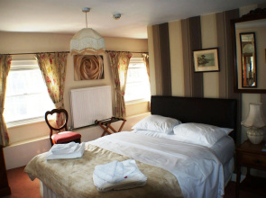 Bank House Hotel