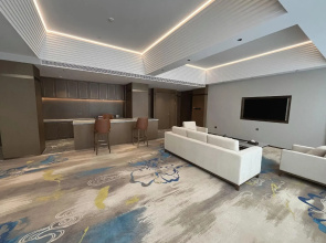 Ding Zhou International Hotel