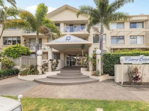 Azure Cove 2BRM in Miami