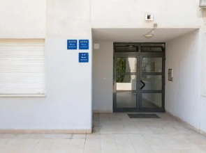 LCT Beacfront apartment ZS