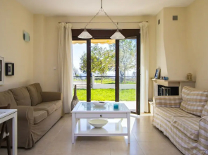 Guedin Sea Side House