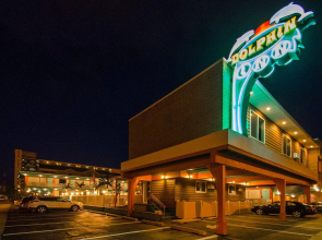 Dolphin Inn